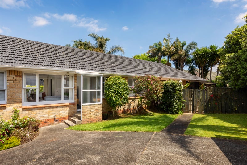 2/123A Campbell Road, One Tree Hill, Auckland - Carousel 1