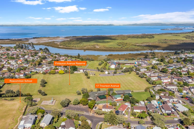 17 Trounson Avenue, Clendon Park, Auckland - Carousel 2