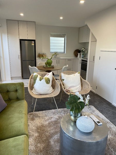 3/80 Awaroa Road, Sunnyvale, Auckland - Carousel 2