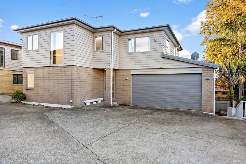30B Powell Street, Avondale, Auckland - Carousel 2