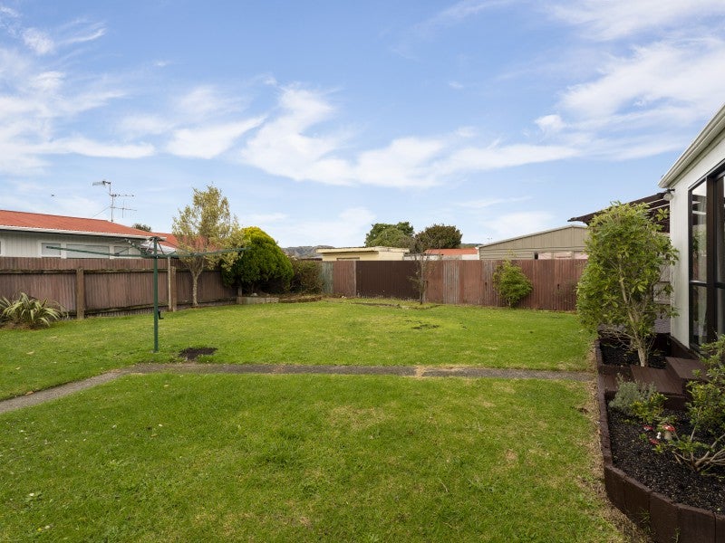 27 Winton Street, Paraparaumu Beach, Paraparaumu - Carousel 24