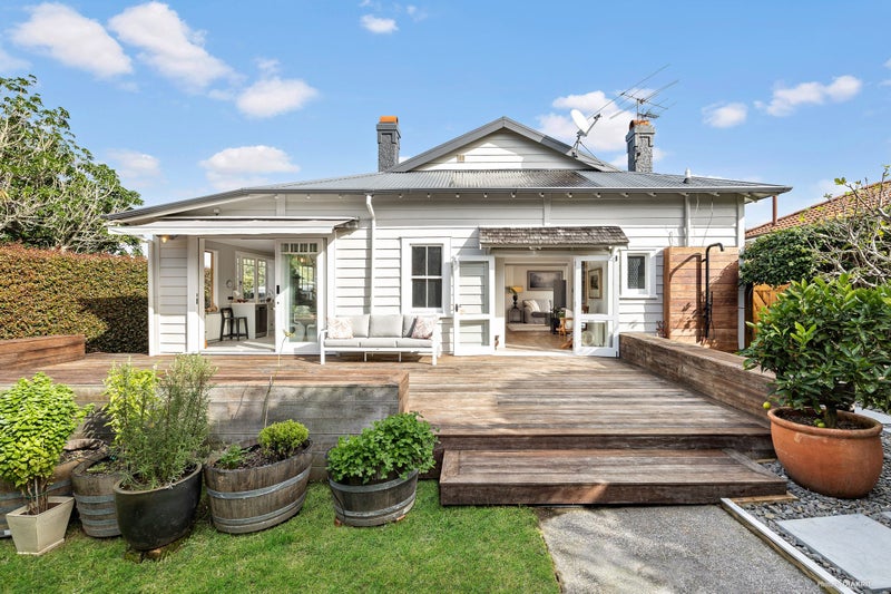 36 Mont Le Grand Road, Mount Eden, Auckland - Carousel 2