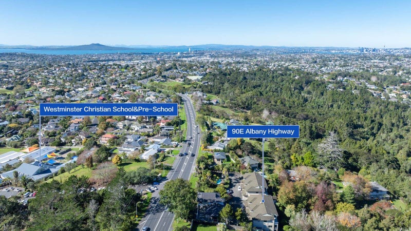 5/90 Albany Highway, Greenhithe, Auckland - Carousel 34