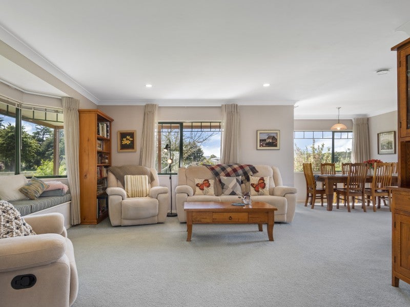 21 Stephens Place, Hairini, Tauranga - Carousel 2