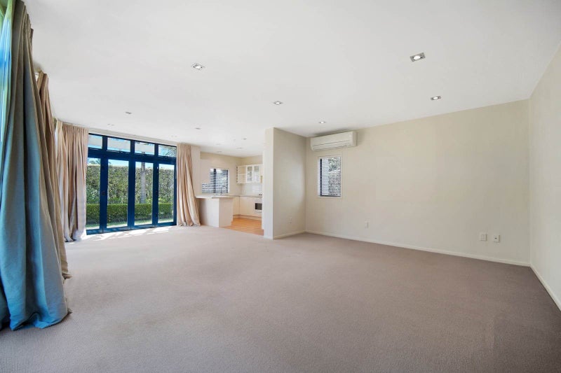 38A Ngaio Street, Orakei, Auckland - Carousel 2