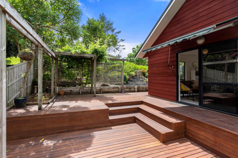 1/62 Lynden Avenue, Hillcrest, Auckland - Carousel 1