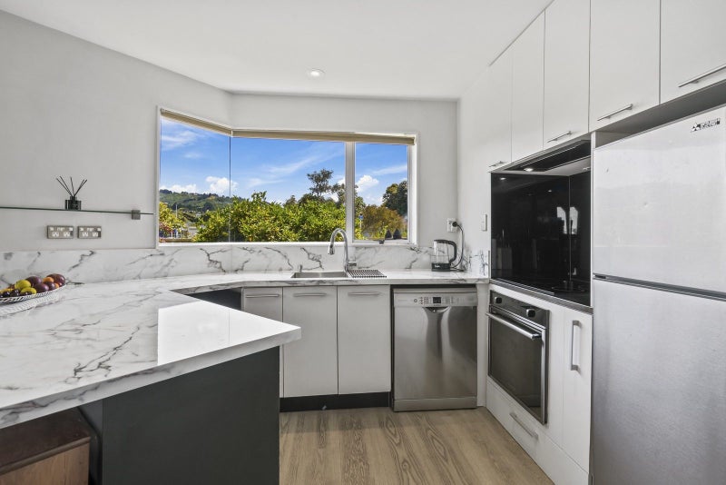 1/38 Kings Crescent, Hutt Central, Lower Hutt - Carousel 2