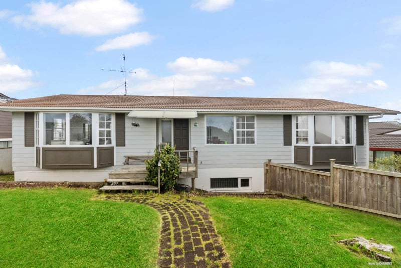 164 Luckens Road, West Harbour, Auckland - Carousel 1