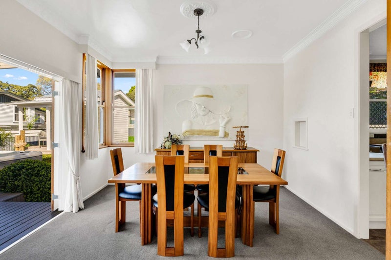 27 Marian Drive, Inner Kaiti, Gisborne - Carousel 1