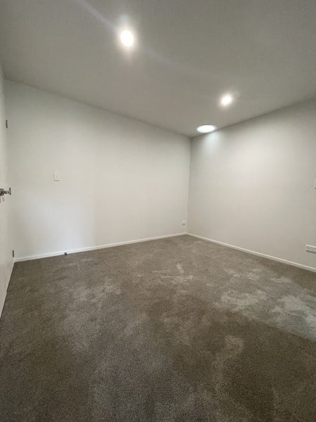 2/10 Vinifera Place, Fairview Heights, Auckland - Carousel 17