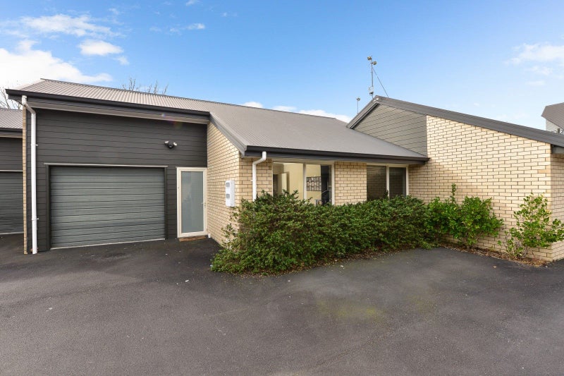 15G Beaumont Street, Hamilton East, Hamilton - Carousel 2