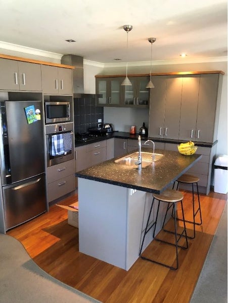 43 Somerton Drive, Huntington, Hamilton - Carousel 2