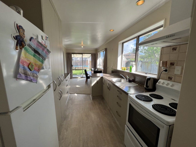 62 Pencarrow Street, Highbury, Palmerston North - Carousel 2