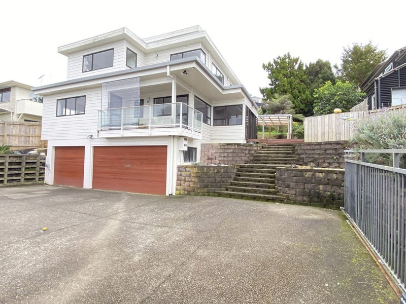 23A Korotaha Terrace, Rothesay Bay, Auckland - Carousel 1