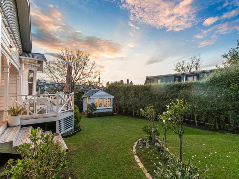 19 Avon Street, Parnell, Auckland - Carousel 30