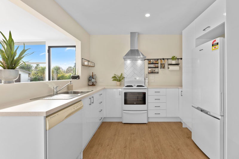 146 Baker Street, New Brighton, Christchurch - Carousel 2