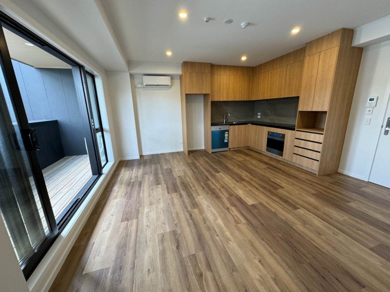 201/48 Clay Works Lane, New Lynn, Auckland - Carousel 2