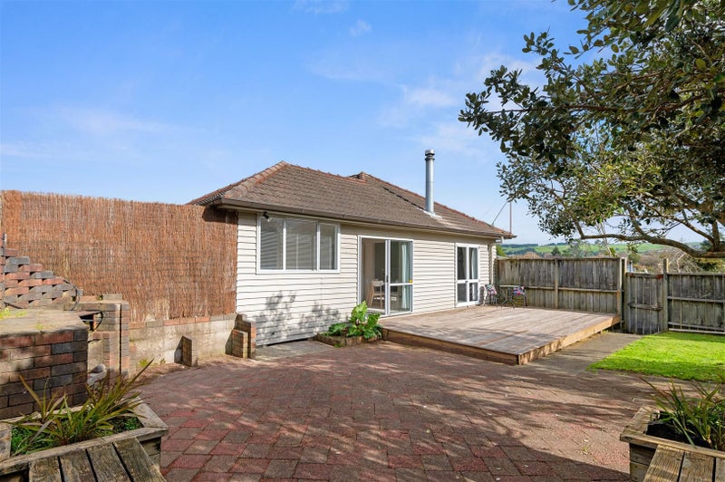 10 Sherriff Street, Hillcrest, Rotorua - Carousel 1