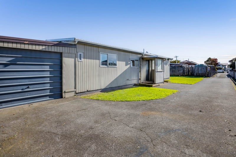 98A Victoria Street, Hawera - Carousel 2