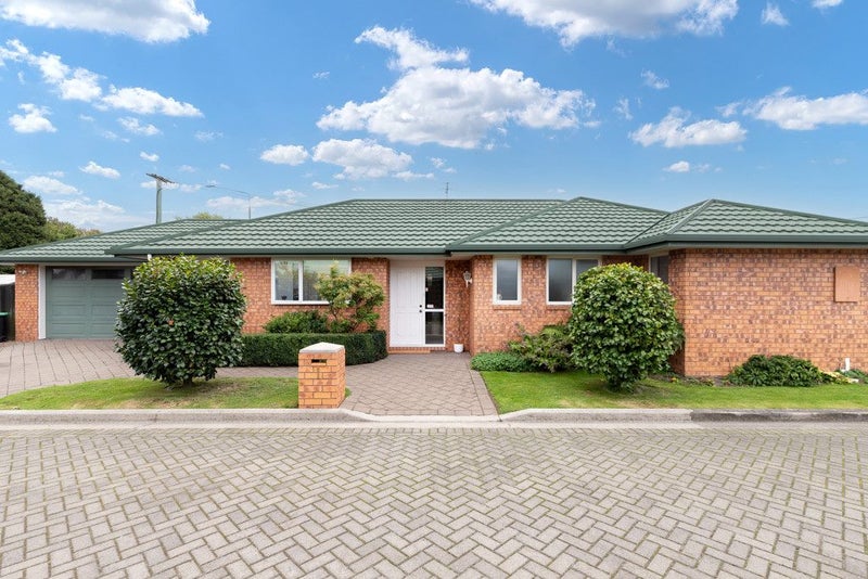 1/74 Racecourse Road, Sockburn, Christchurch - Carousel 1