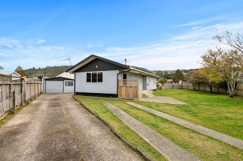 37 Barnard Road, Fairy Springs, Rotorua - Carousel 1