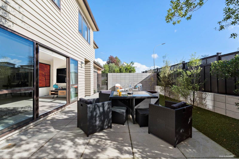 126A Wellington Street, Howick, Auckland - Carousel 1