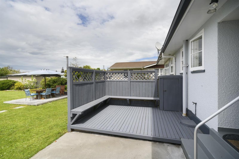 7 Grey Street, Marton - Carousel 35