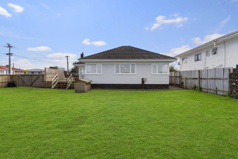 3/98 Kenderdine Road, Papatoetoe, Auckland - Carousel 1