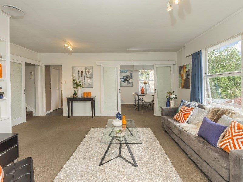 7 Stephen Lysnar Place, Hillsborough, Auckland - Carousel 1