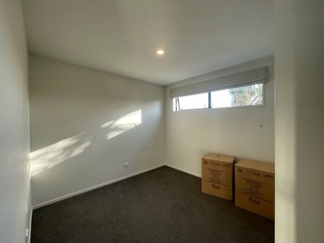 4/15 Waltham Road, Sydenham, Christchurch - Carousel 11