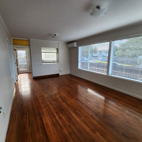 1/35 Felton Mathew Avenue, St Johns, Auckland - Carousel 2