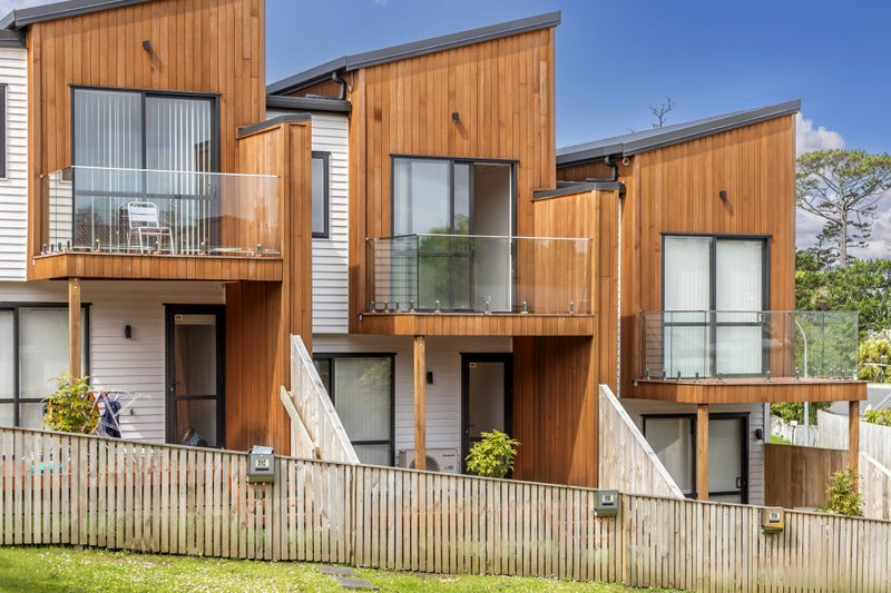 51C Glendene Avenue, Glendene, Auckland - Carousel 1