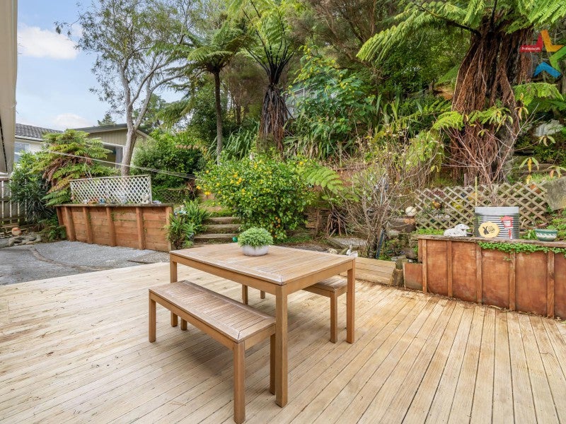 40 Kingsley Street, Stokes Valley, Lower Hutt - Carousel 2