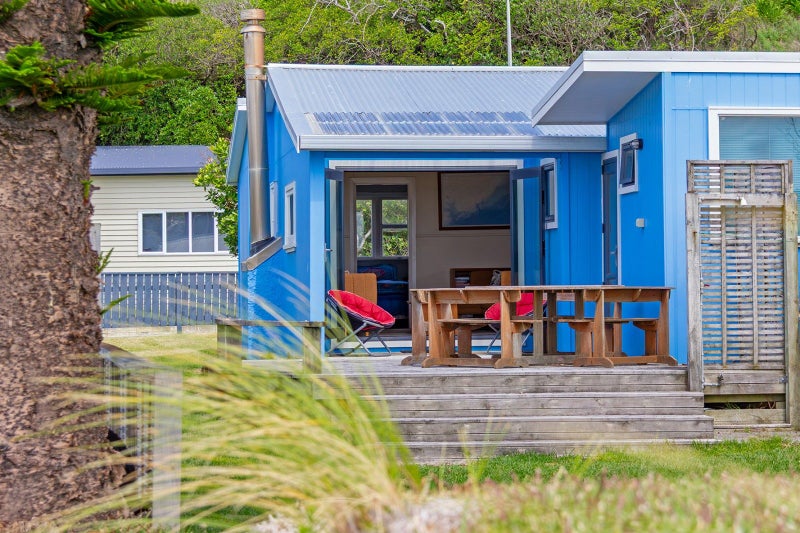 119 Jetty Road, Castlepoint, Tīnui - Carousel 1