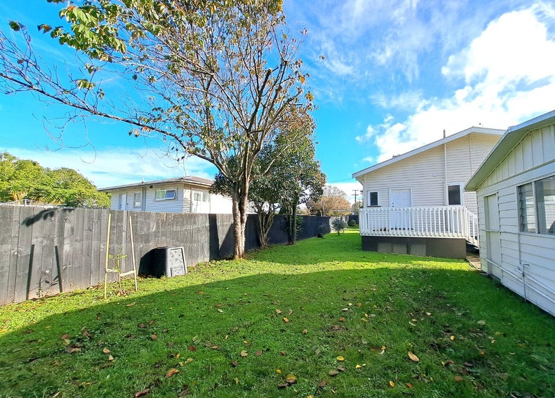 36 Nikau Road, Otahuhu, Auckland - Carousel 11