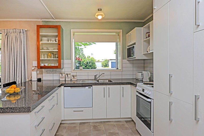 4/813 Clive Street, Akina, Hastings - Carousel 2