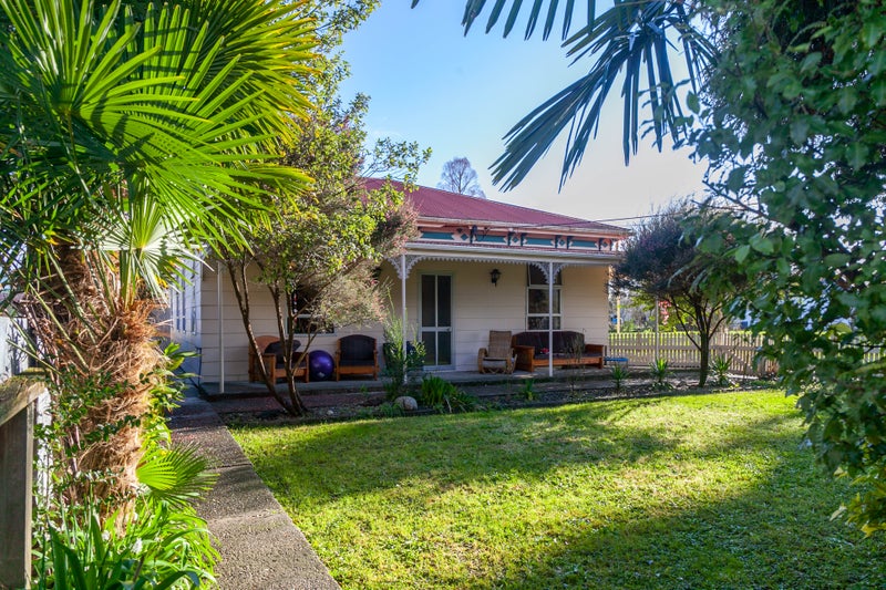 75 Motupipi Street, Takaka - Carousel 2