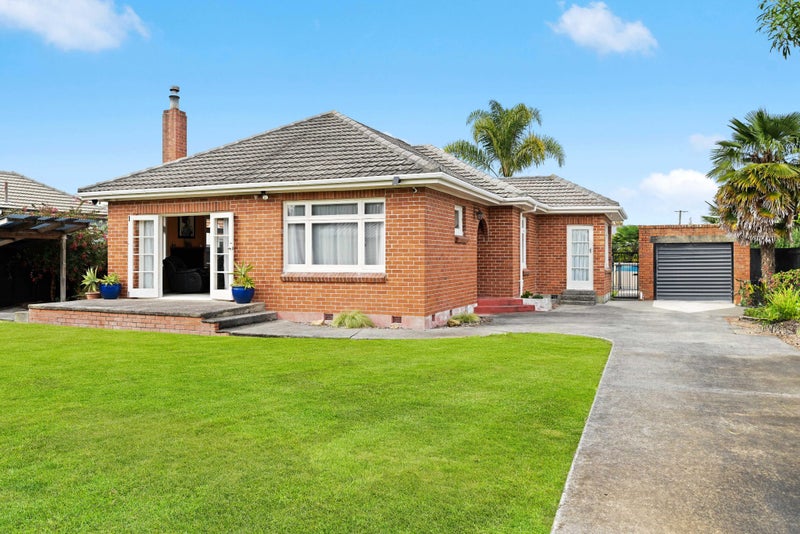 28 Pearsons Avenue, Claudelands, Hamilton - Carousel 1