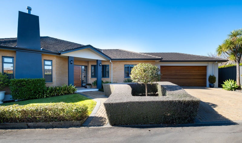 14 Meissner Road, Havelock North, Havelock North - Carousel 1