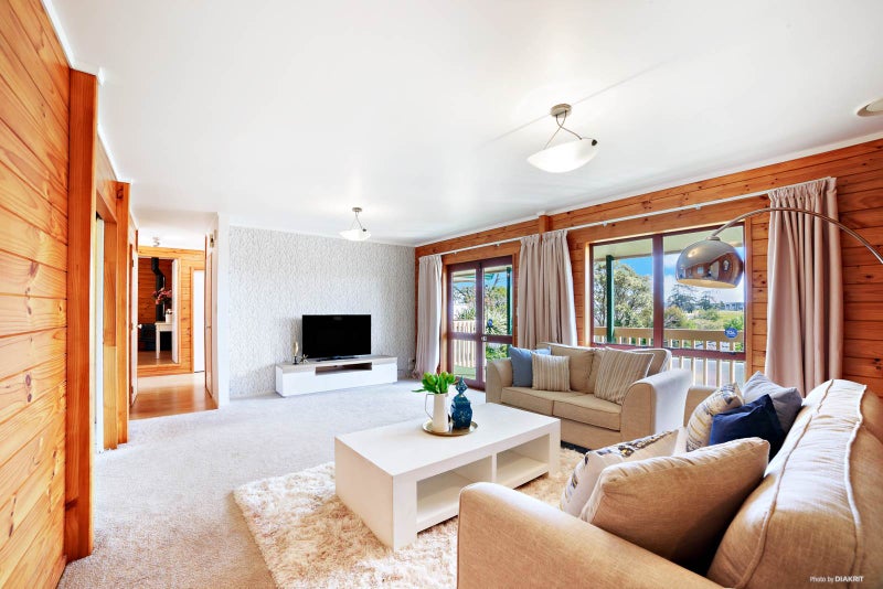 51 Bushlands Park Drive, Albany, Auckland - Carousel 2