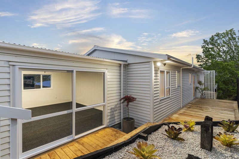 71 Fairclough Road, Beach Haven, Auckland - Carousel 2