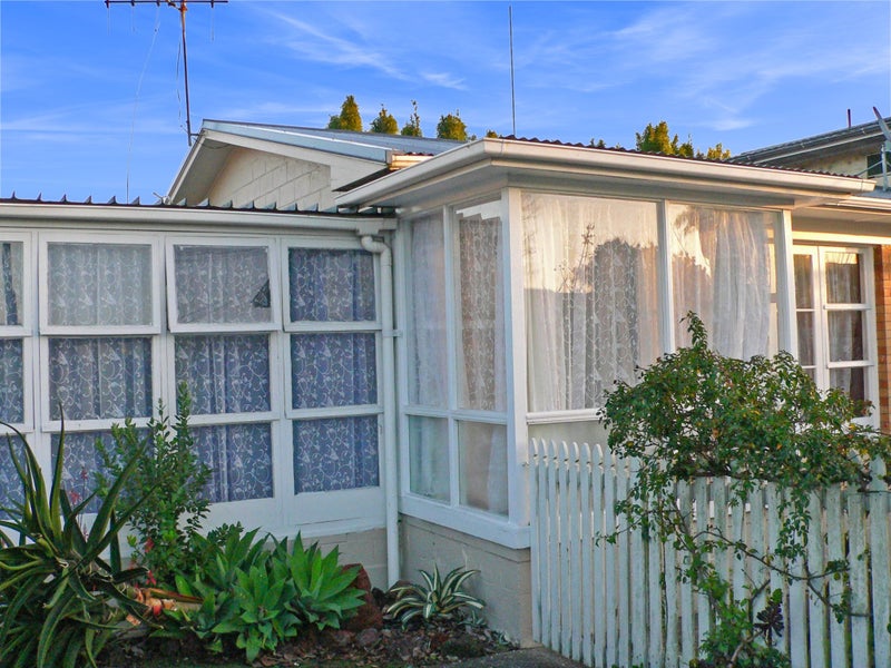 36 Nixon Street, Kensington, Whangarei - Carousel 1
