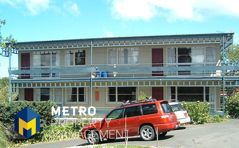 31 Melrose Street, Roslyn, Dunedin - Carousel 1