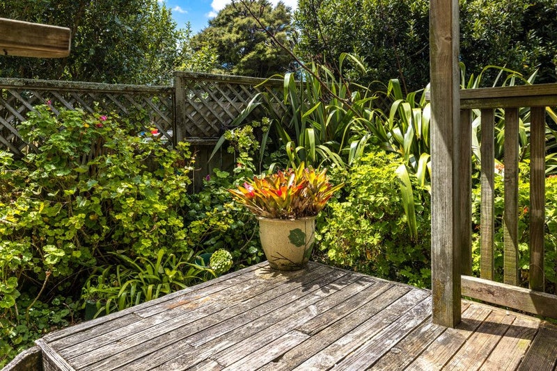 46 Wharf Road, Ostend, Waiheke Island - Carousel 2