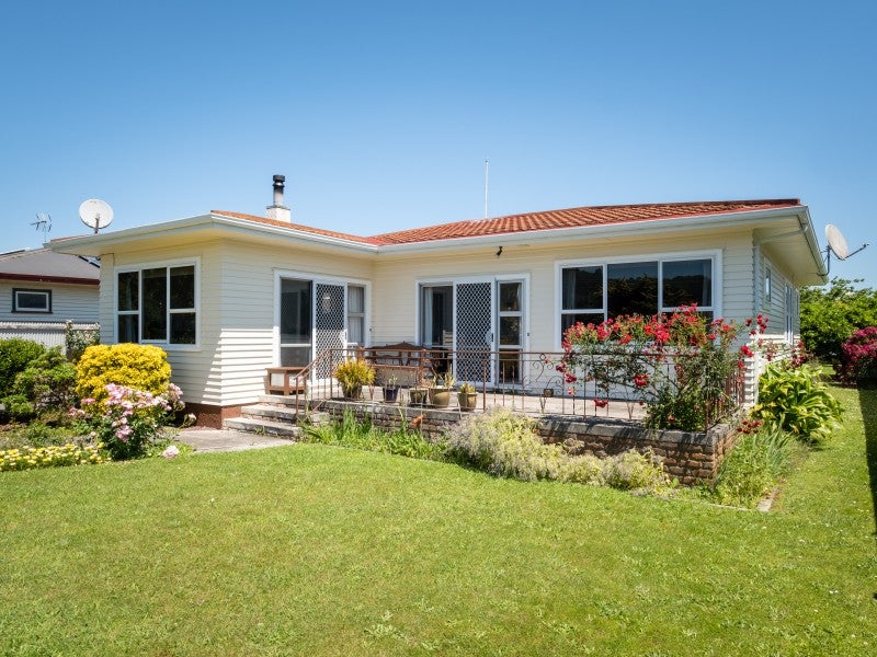 4 George Street, Mangapapa, Gisborne - Carousel 2