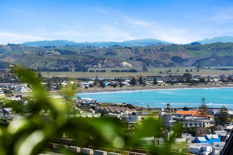 19 Roslyn Road, Bluff Hill, Napier - Carousel 2