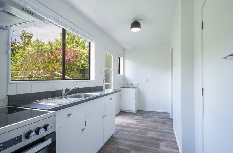 2/86 Grove Street, The Wood, Nelson - Carousel 2