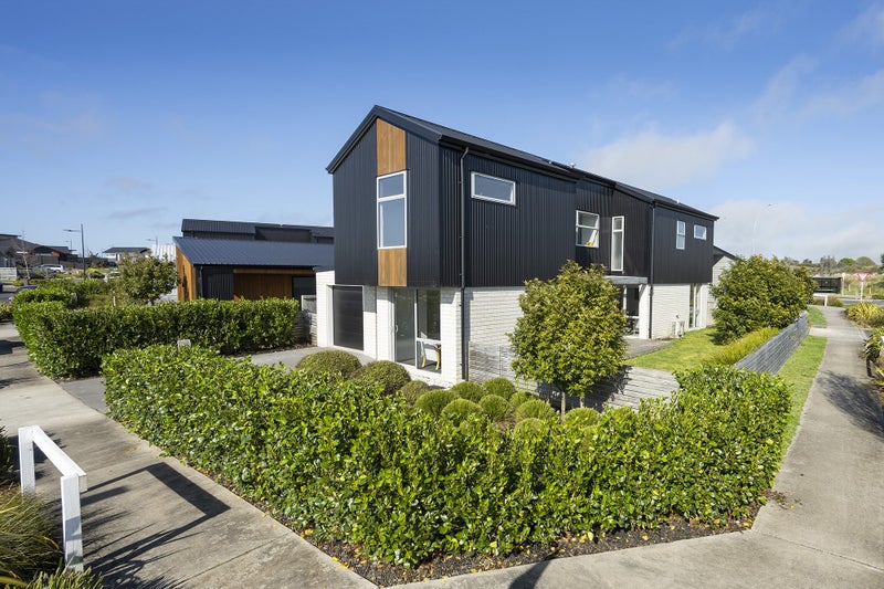 4 Pukenga Avenue, Baverstock, Hamilton - Carousel 1