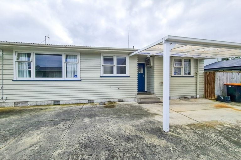 95 Ferguson Street, West End, Palmerston North - Carousel 1