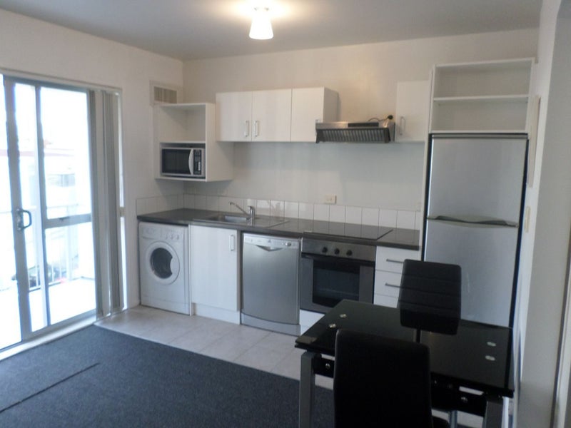 102/10 Flower Street, Eden Terrace, Auckland - Carousel 1